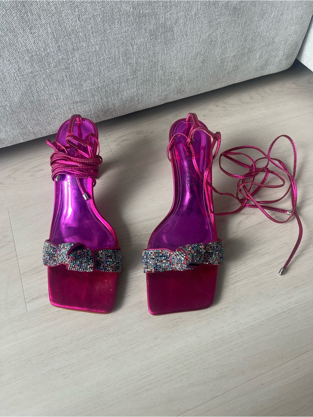 L'INTERVALLE Metallic Hot Pink Lace-Up Heeled Sandals with Beaded Bow